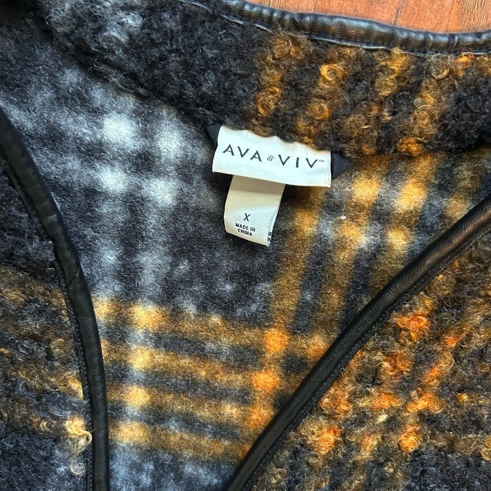 Ava & Via Plaid Multicolored Long Sleeve Coat - Picture 3 of 6